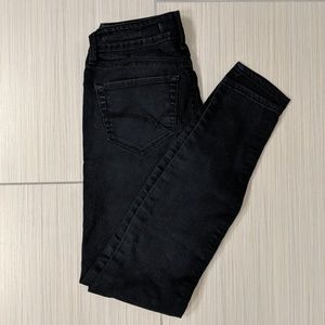 Bullhead 🏵️ High Rise Jegging